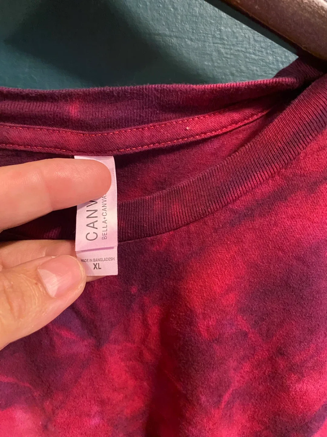 Hand Tie-Dye T-Shirt - Men’s XL image indicator(3)