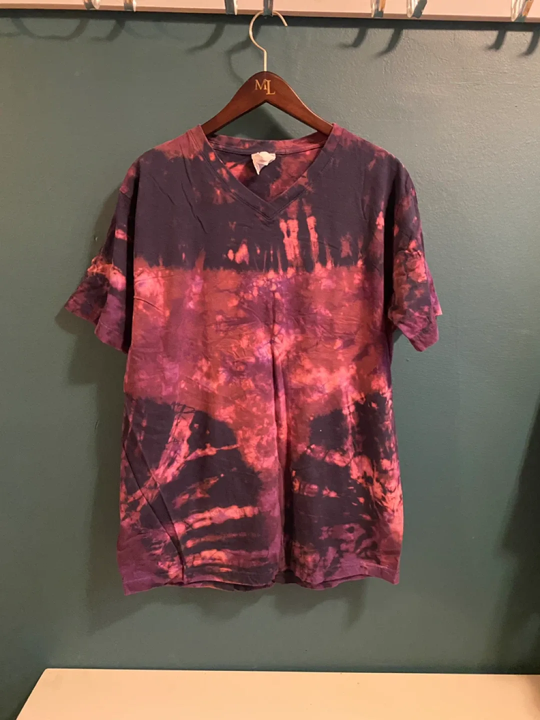 Hand Tie Dye V-Neck T-Shirt - Men’s XL