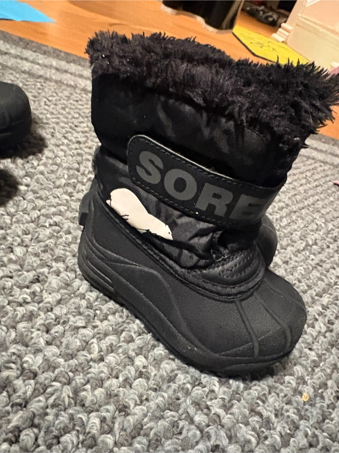 Sorel Black Winter Boots - Size 7 - photo 2