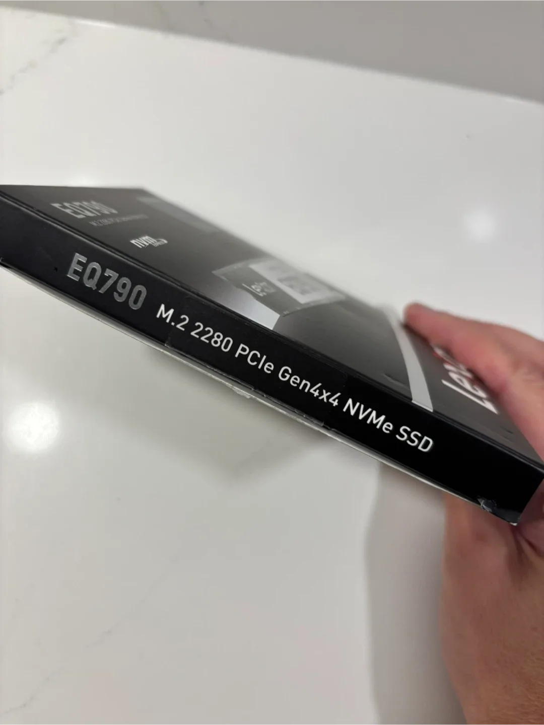 Lexar EQ790 2TB M.2 2280 PCle Gen4x4 NVMe Internal SSD image indicator(3)