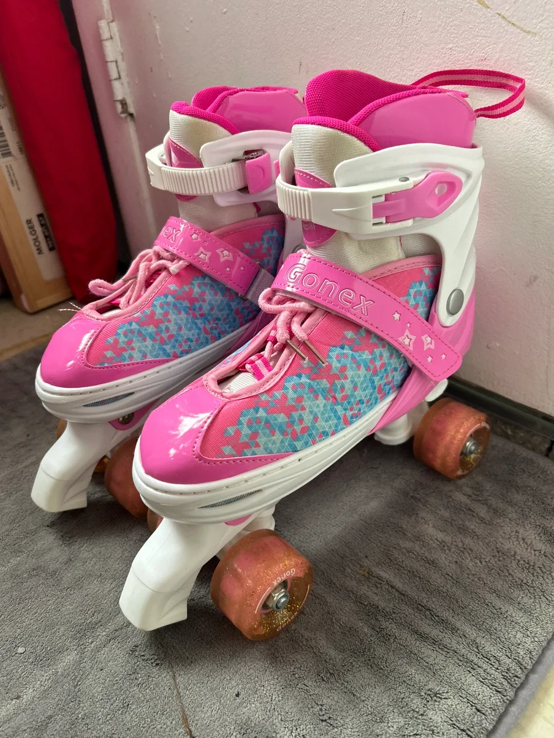 Roller skates size 4-7 image indicator(2)