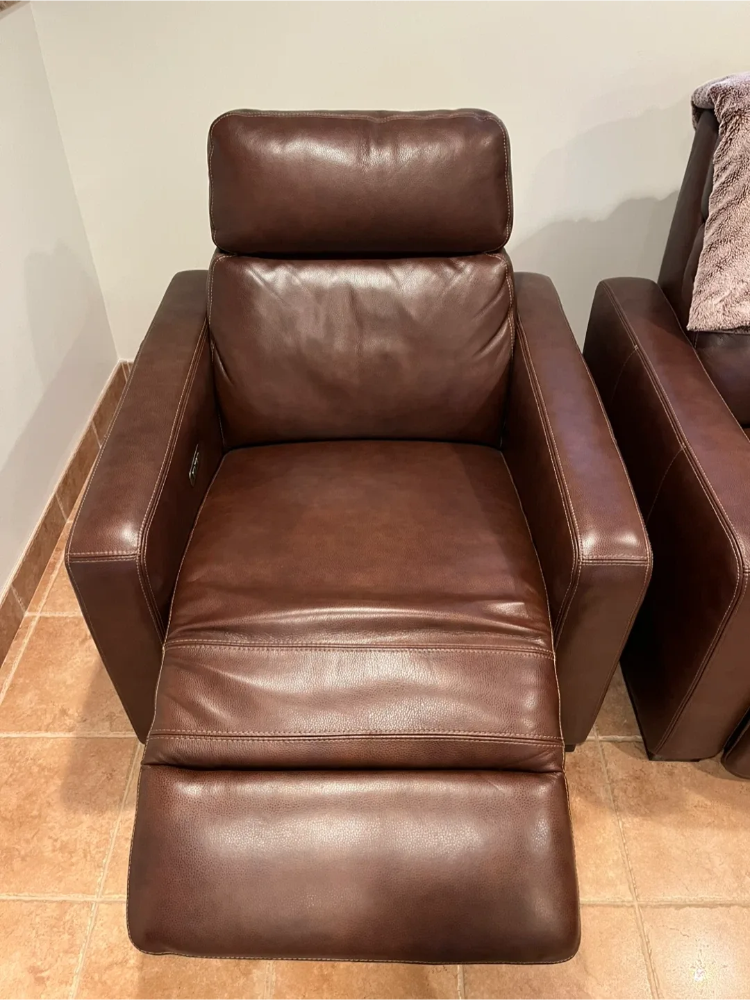 Brown Leather Power Recliner Chair image indicator(2)
