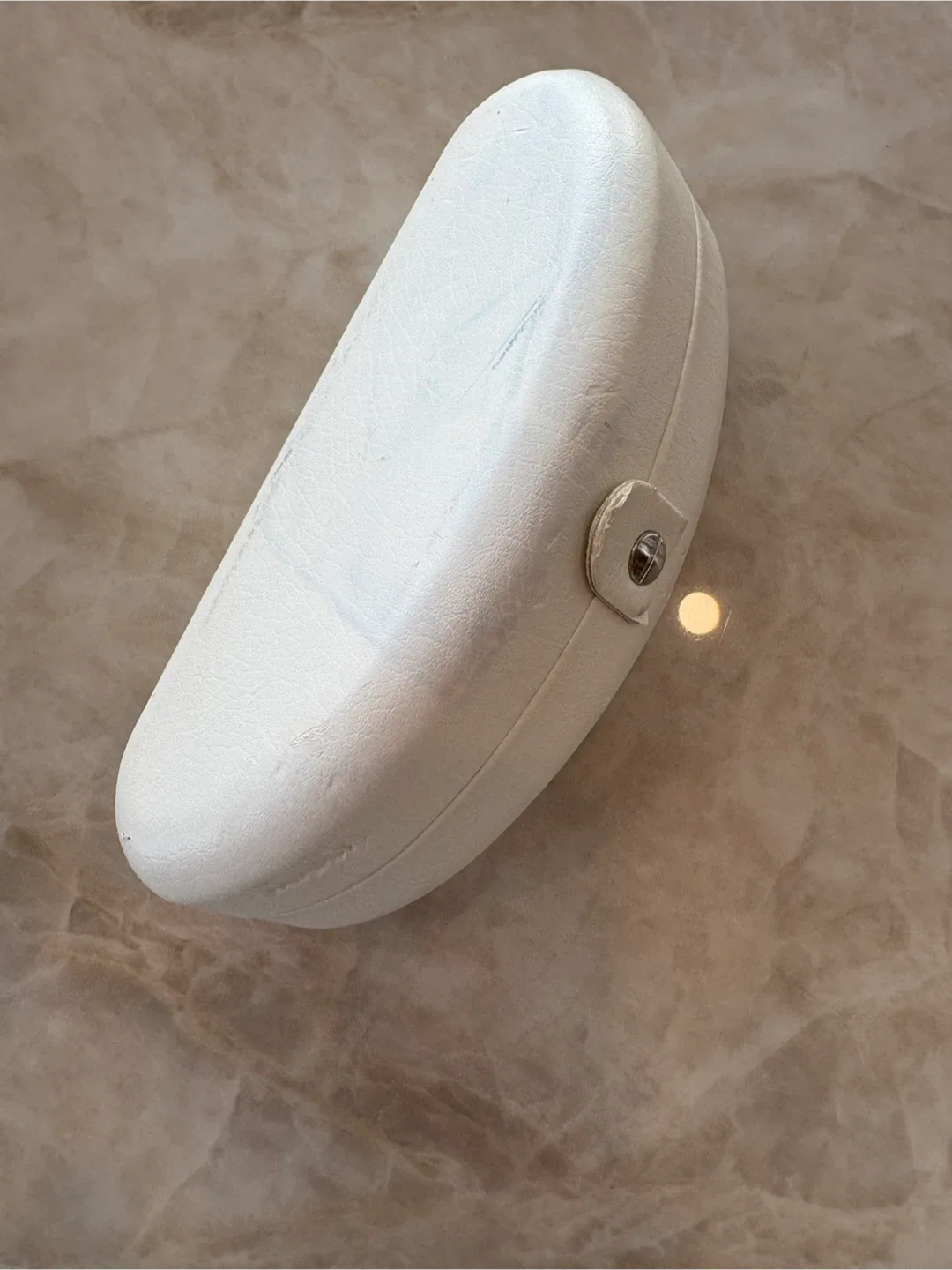 Diesel White Eyeglasses Case image indicator(4)