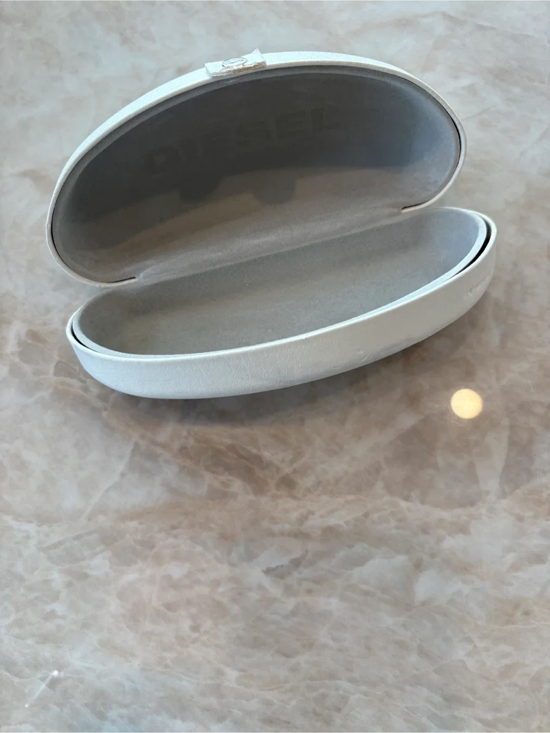 Diesel White Eyeglasses Case image indicator(2)