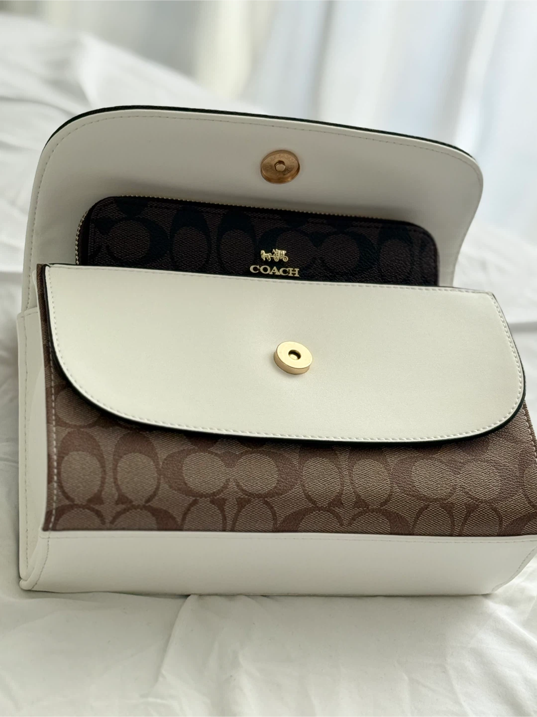 Coach Purses with Matching Wallet (Brand New) - photo 5