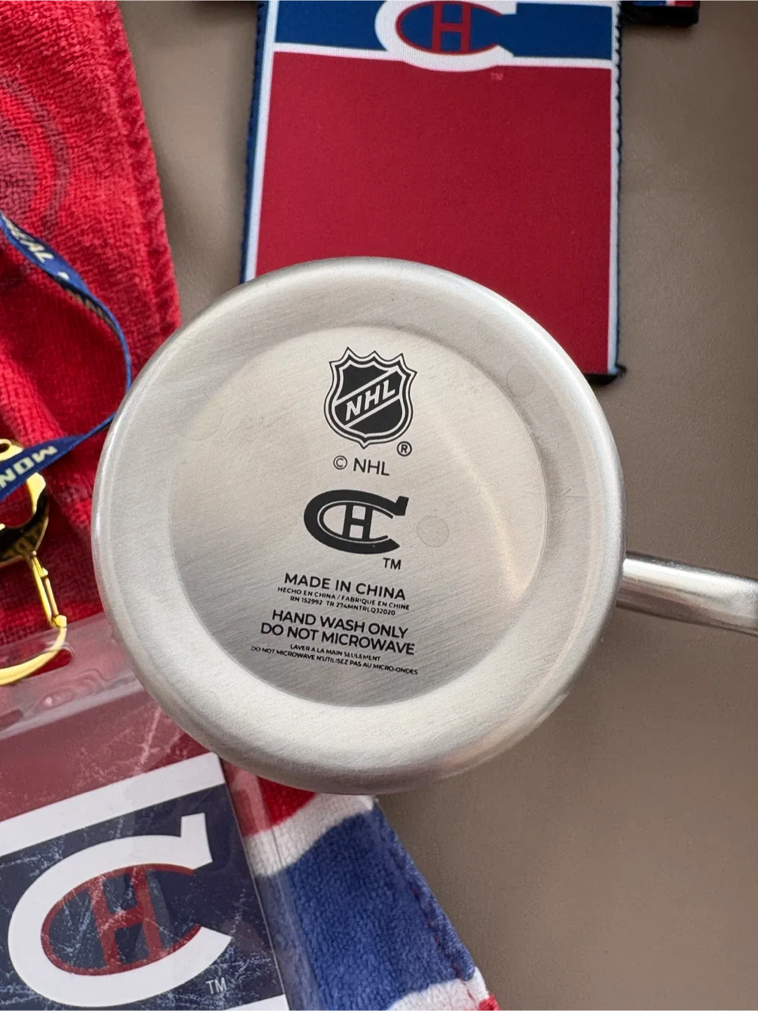 4 piece Montreal Canadiens Fan Bundle image indicator(3)