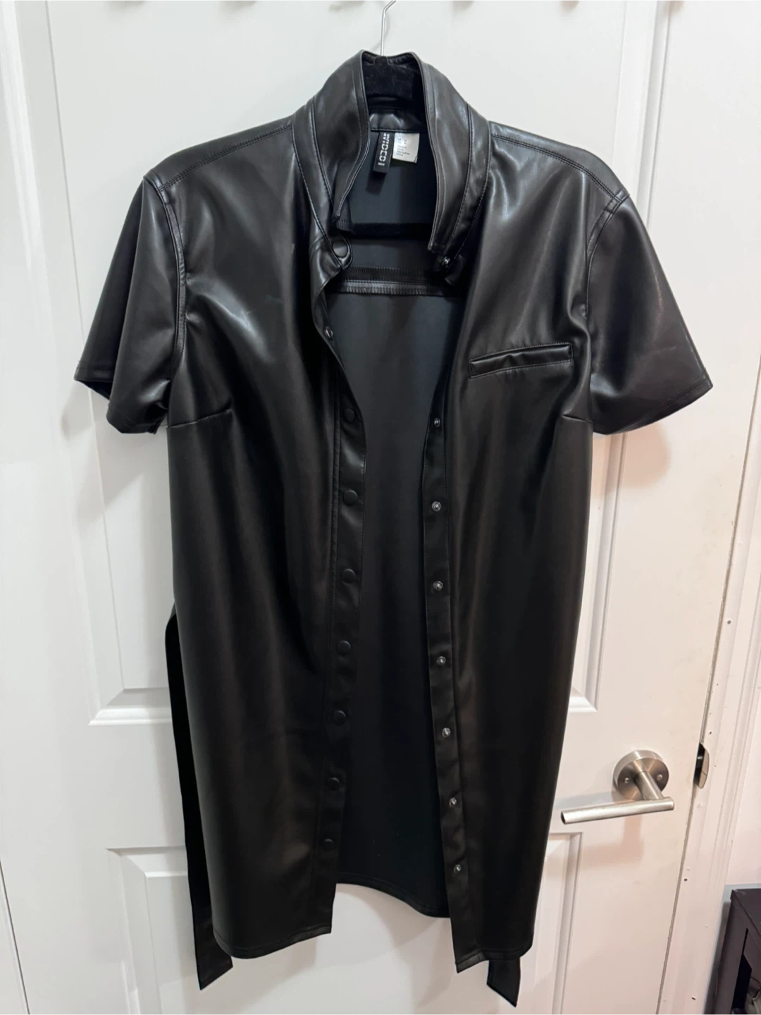 H&M Black Faux Leather Shirt Dress - photo 2