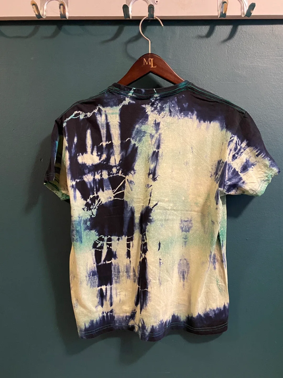 Screen printed - Hand Tie-dye T-shirt / Size S Unisex image indicator(2)