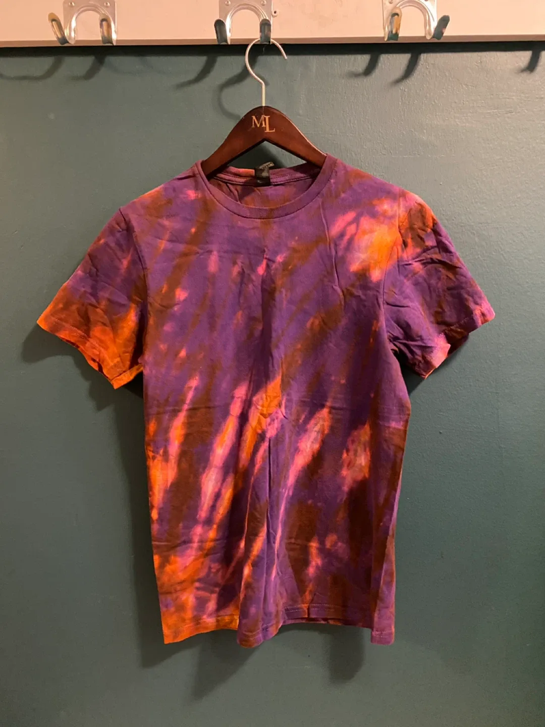 Hand Tie Dye T-Shirt / Size S Unisex
