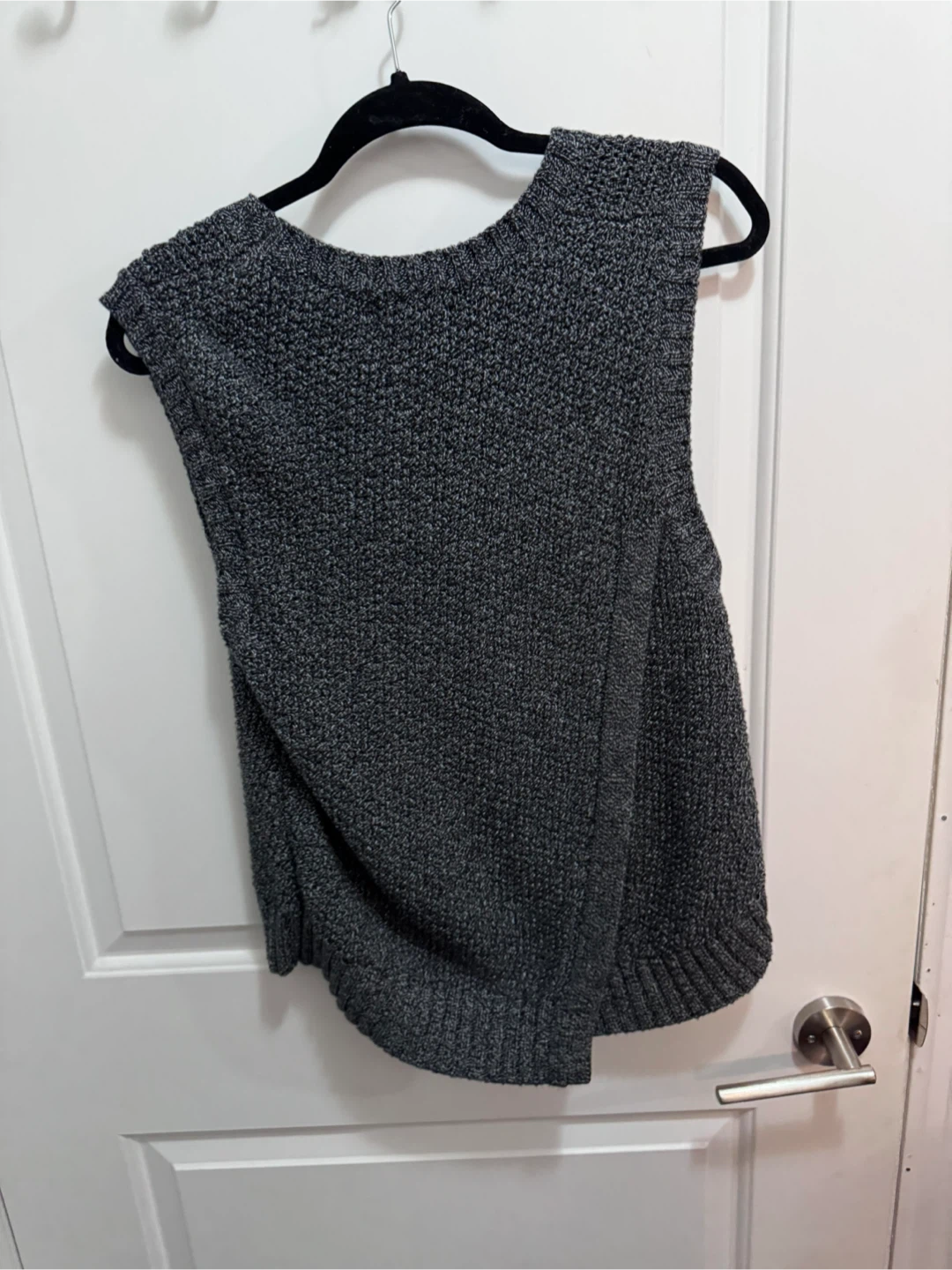 Banana Republic Sleeveless Knit Top - Size M - photo 2