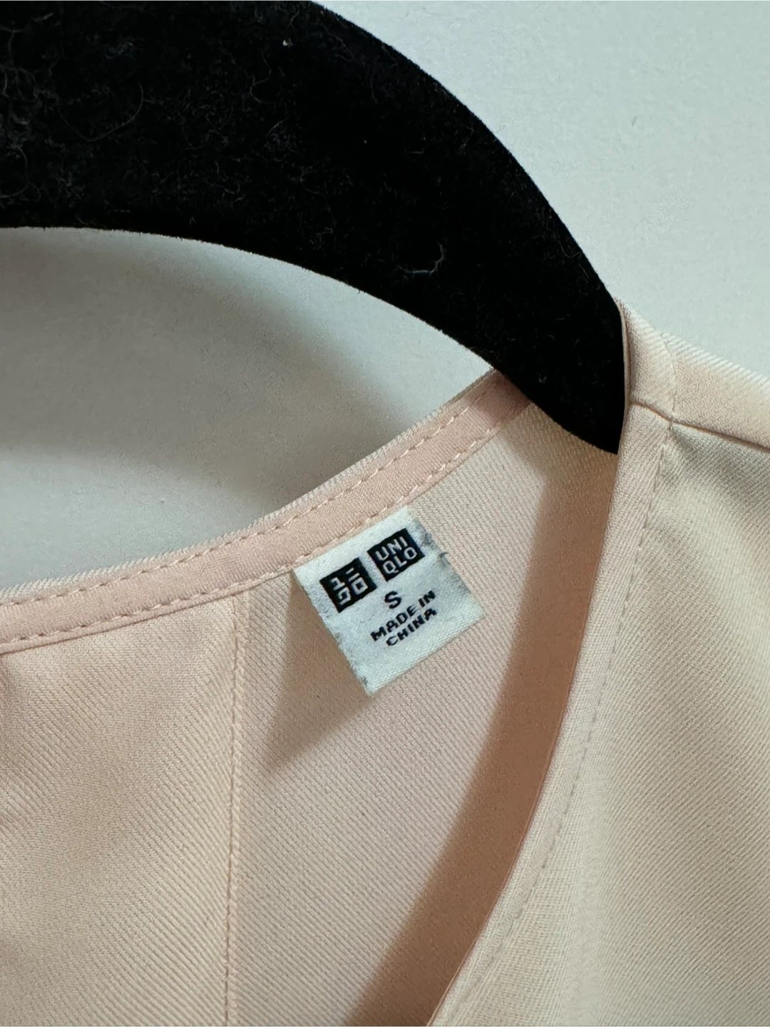 Uniqlo Pink Blouse - Size S - photo 2