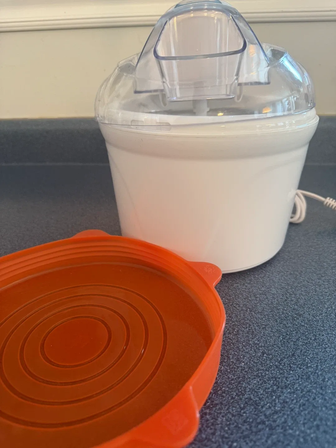 Pampered Chef ice cream maker image indicator(2)