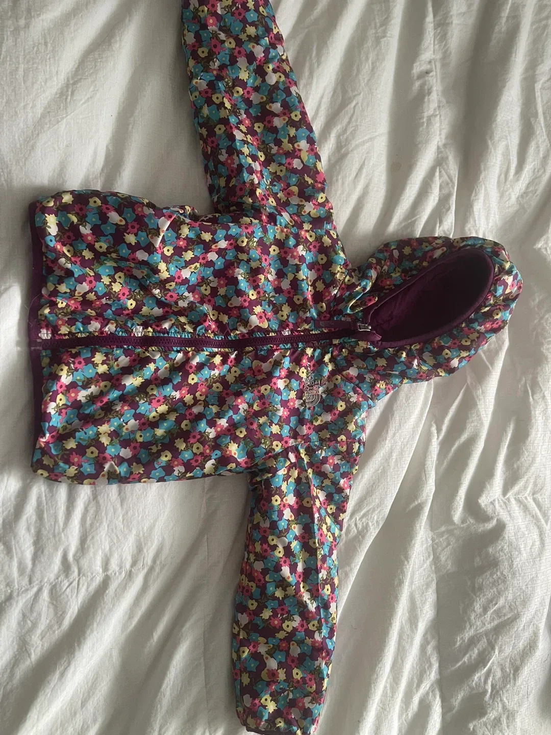 The North Face Toddler/Bambin 4T/4B Purple Jacket image indicator(5)