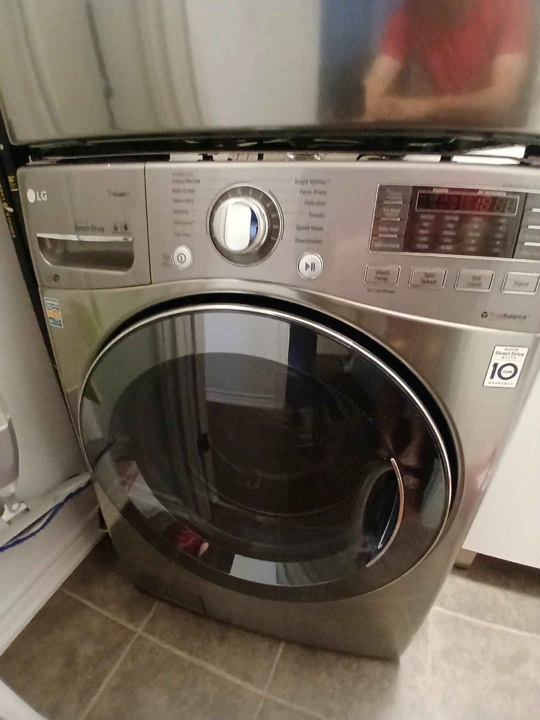 LG Washer/Dryer Stackable Set - WM3770HVA & DLEX3570V - photo 2