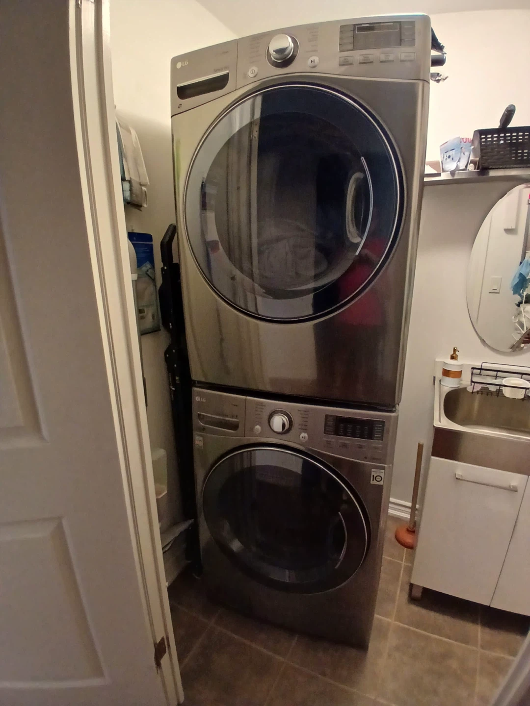 LG Washer/Dryer Stackable Set - WM3770HVA & DLEX3570V