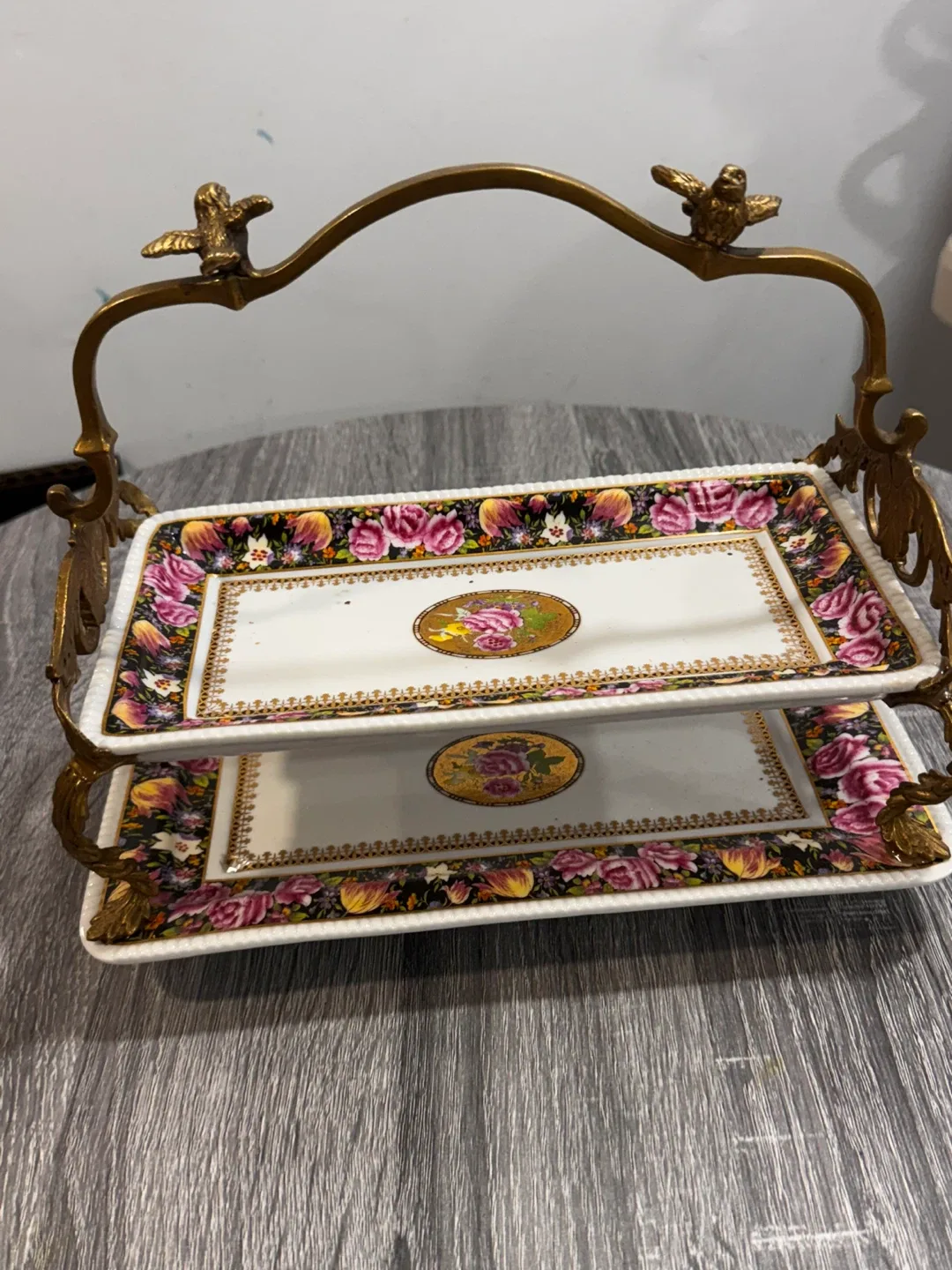 TG 2-Tier Serving Tray with Floral Design image indicator(3)