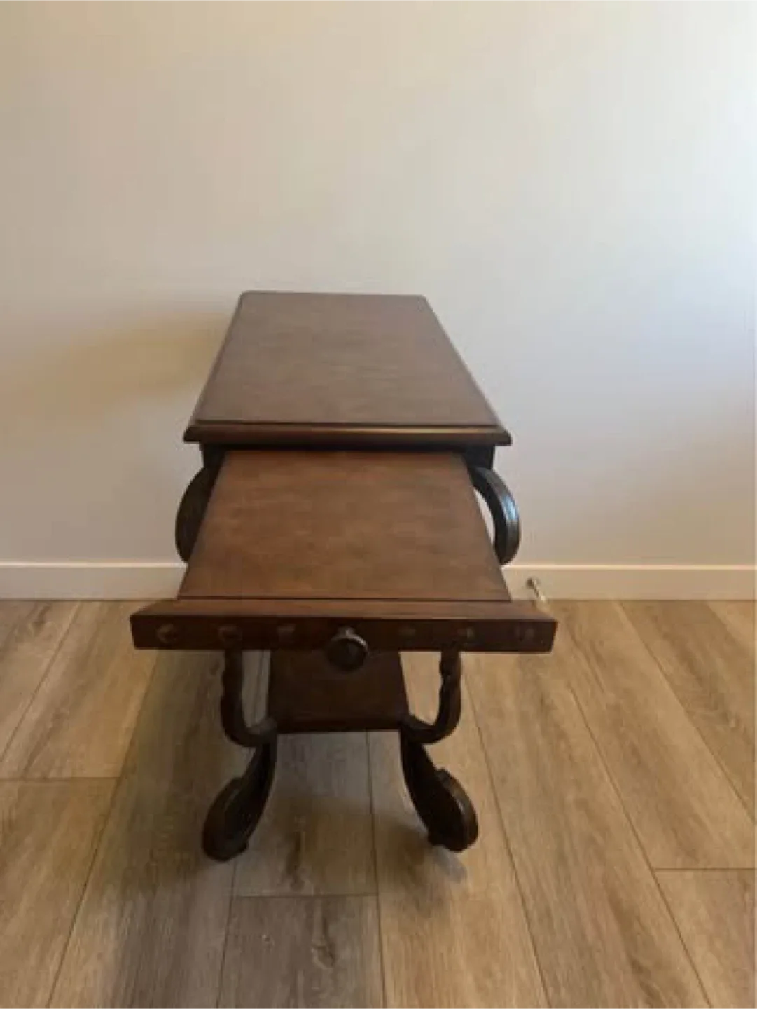 Ashley Side Table image indicator(4)