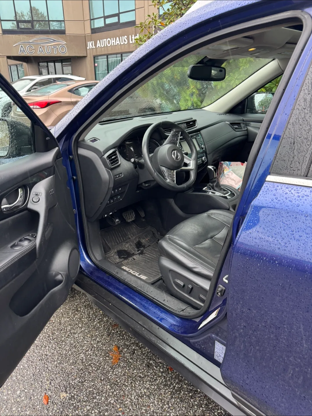 2017 nissan rogue sl top trim clean title image indicator(5)