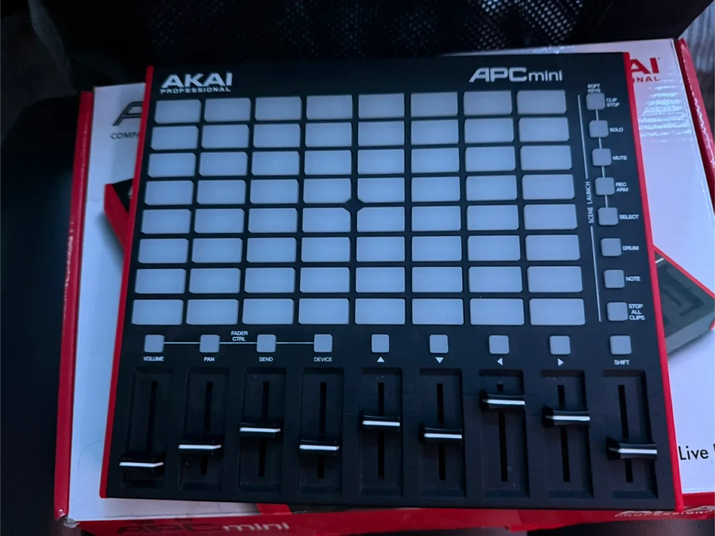 AKAI APC Mini for Sale image indicator(5)