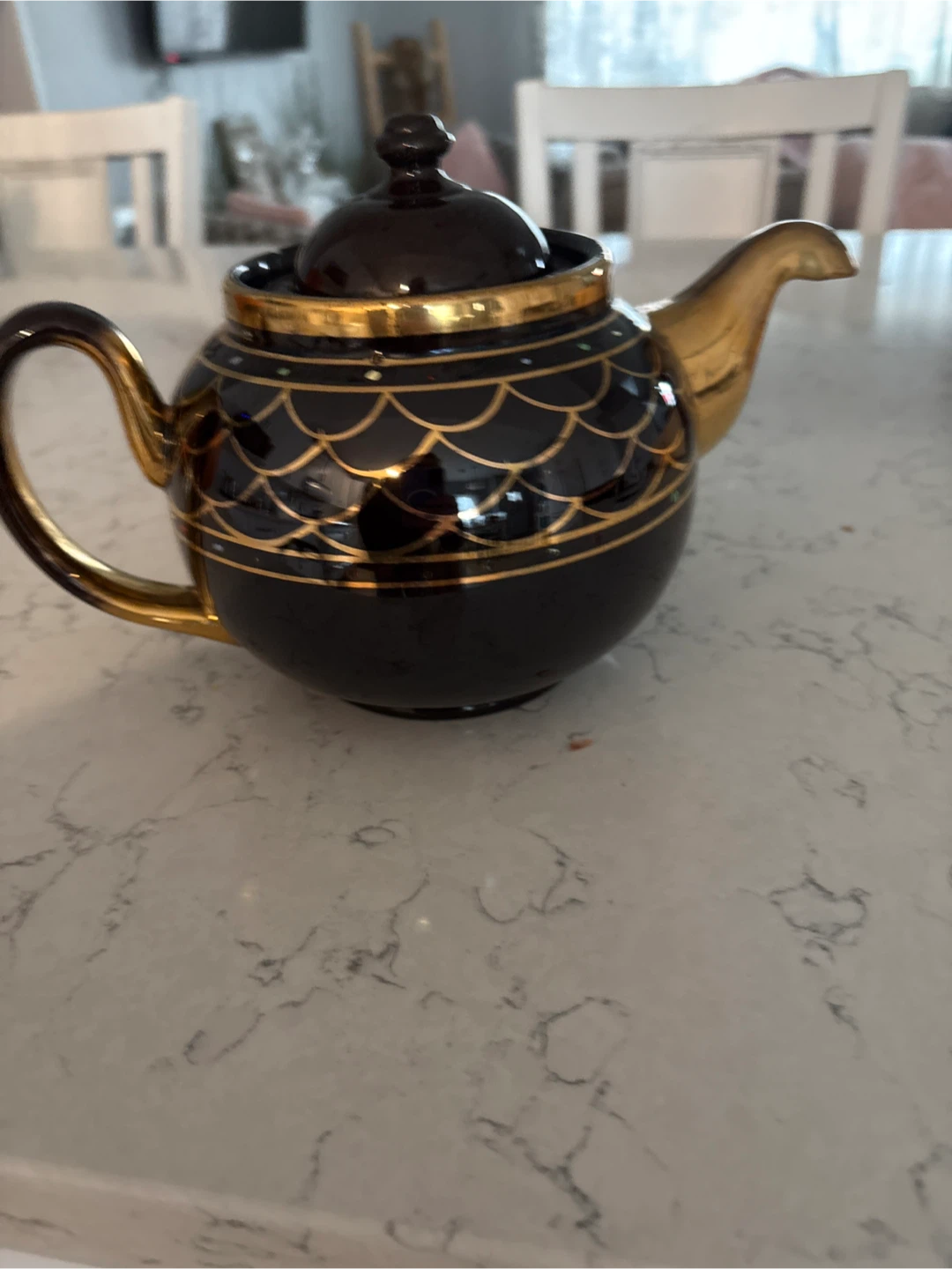 Black & Gold Teapot