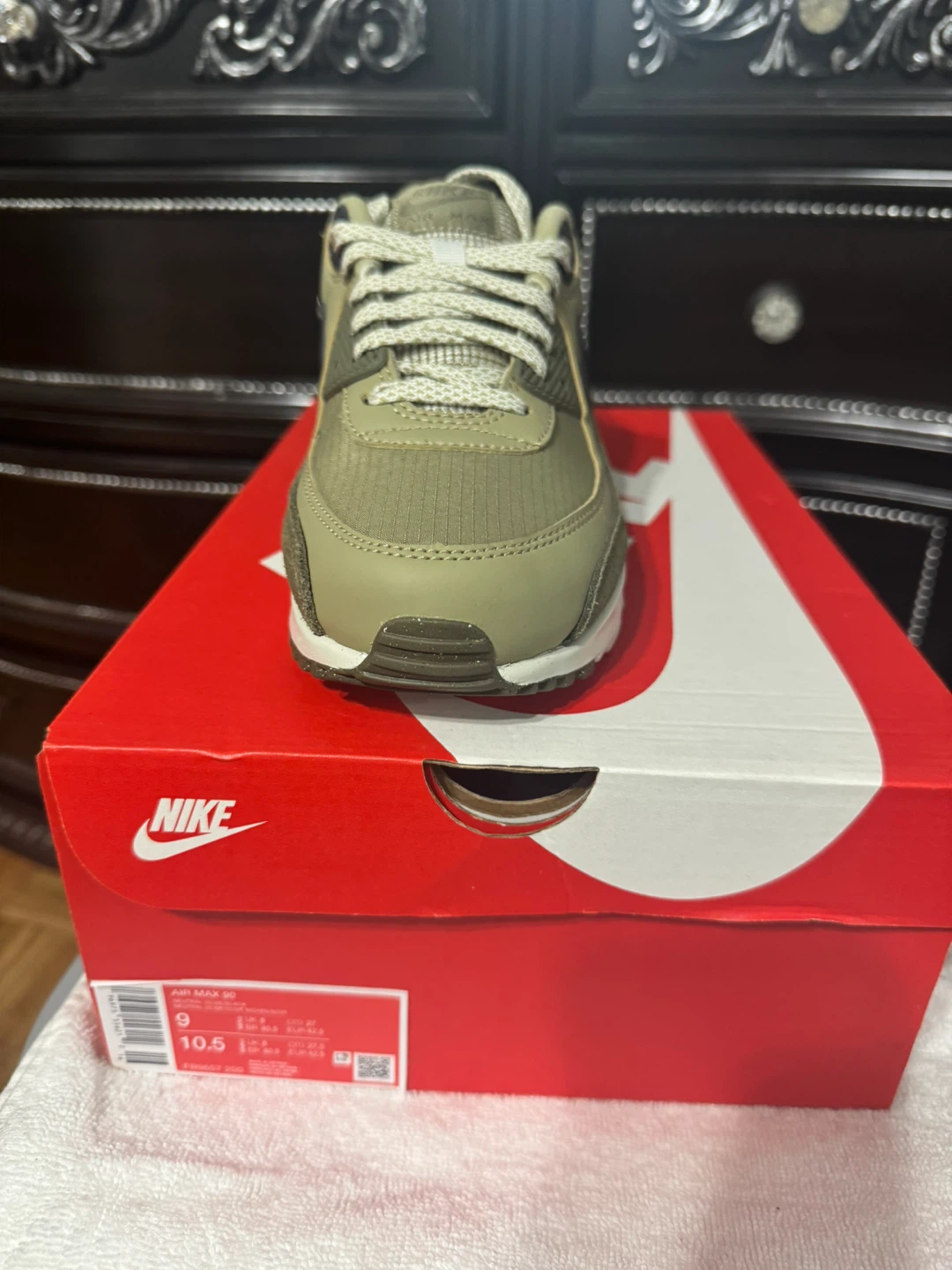 Nike Air Max 90 Olive US 9 Men's - photo 4