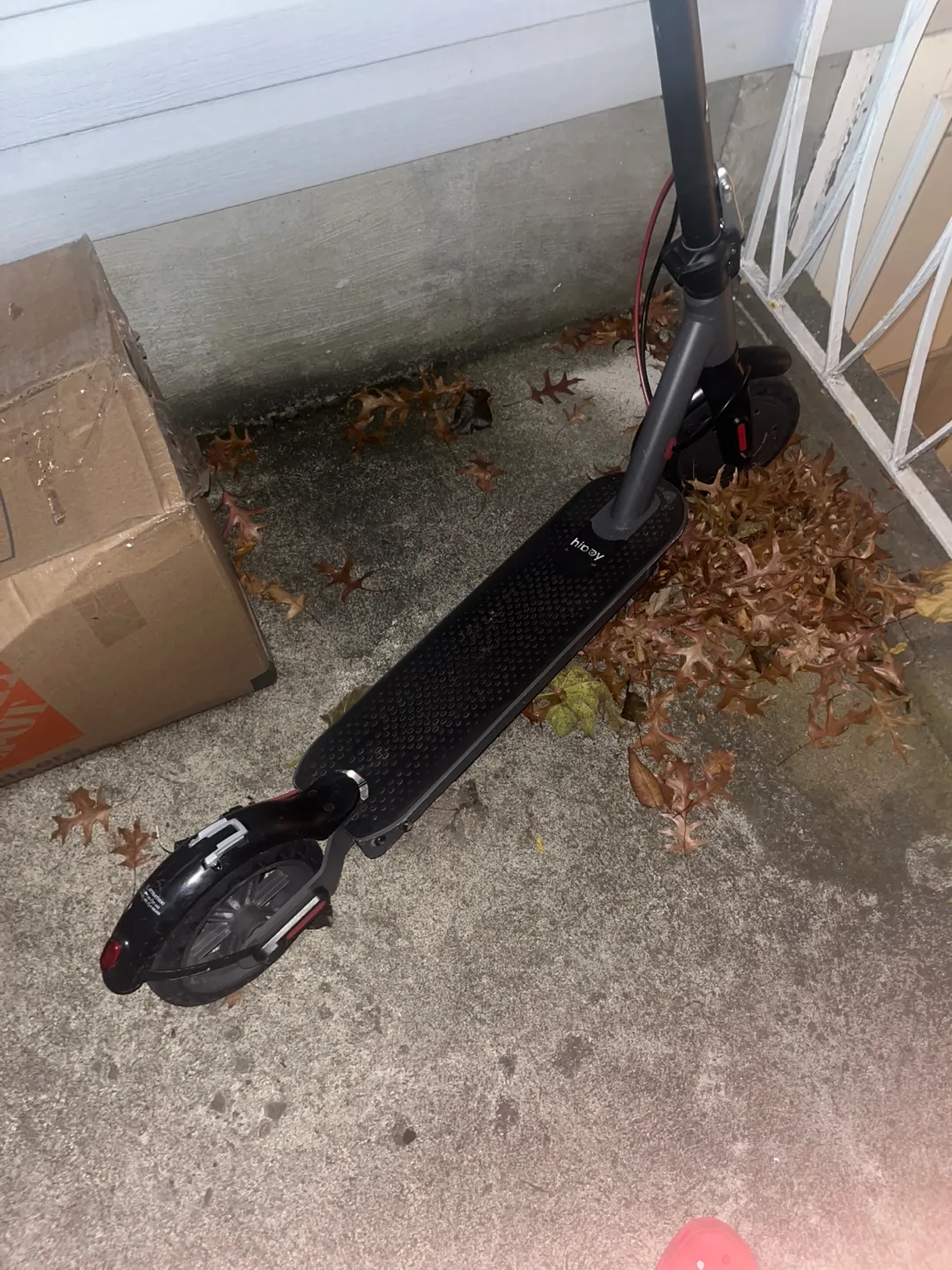 Electric scooter $220 pick up only cash or cash app image indicator(2)