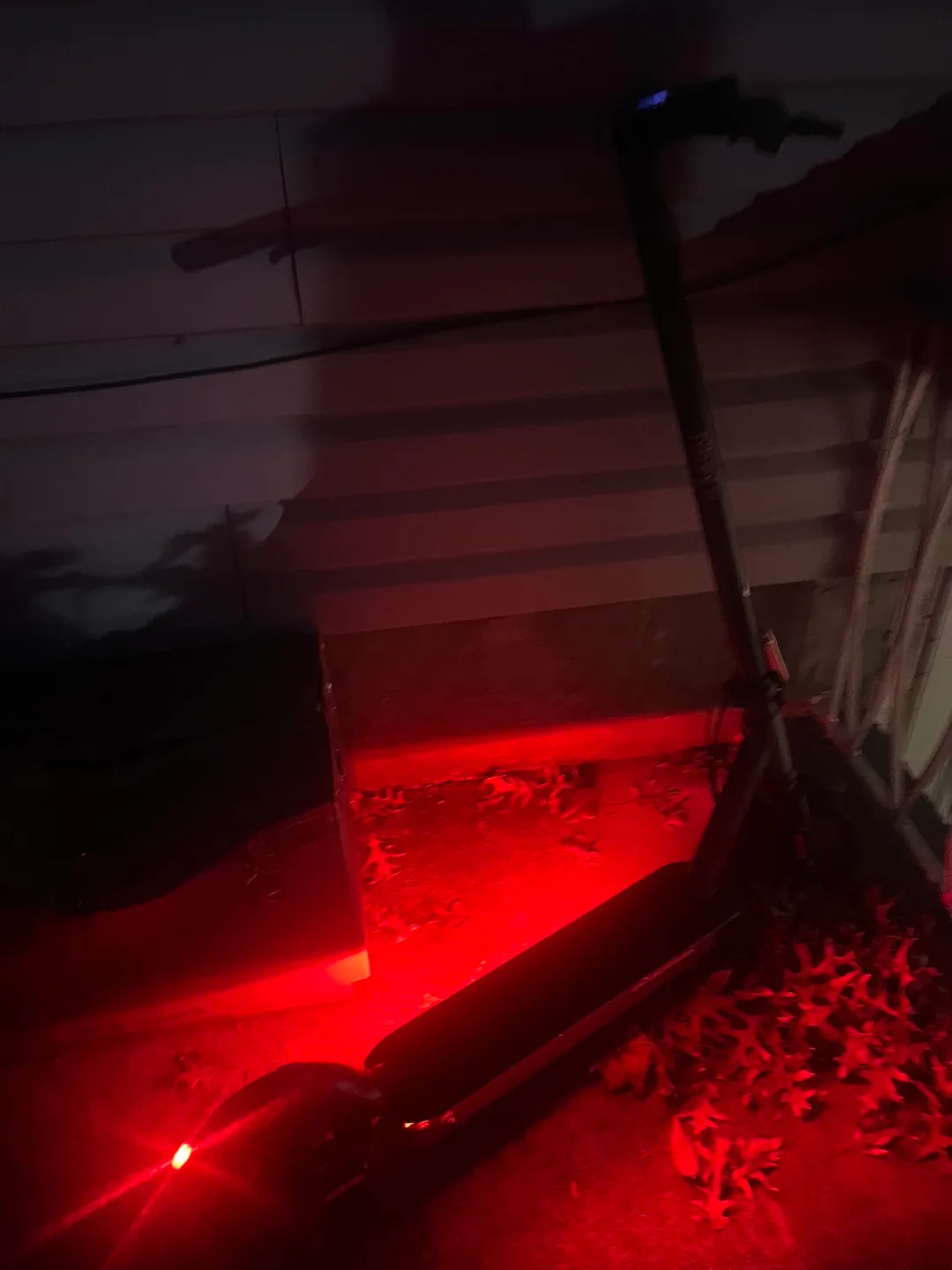 Electric scooter $220 pick up only cash or cash app image indicator(4)