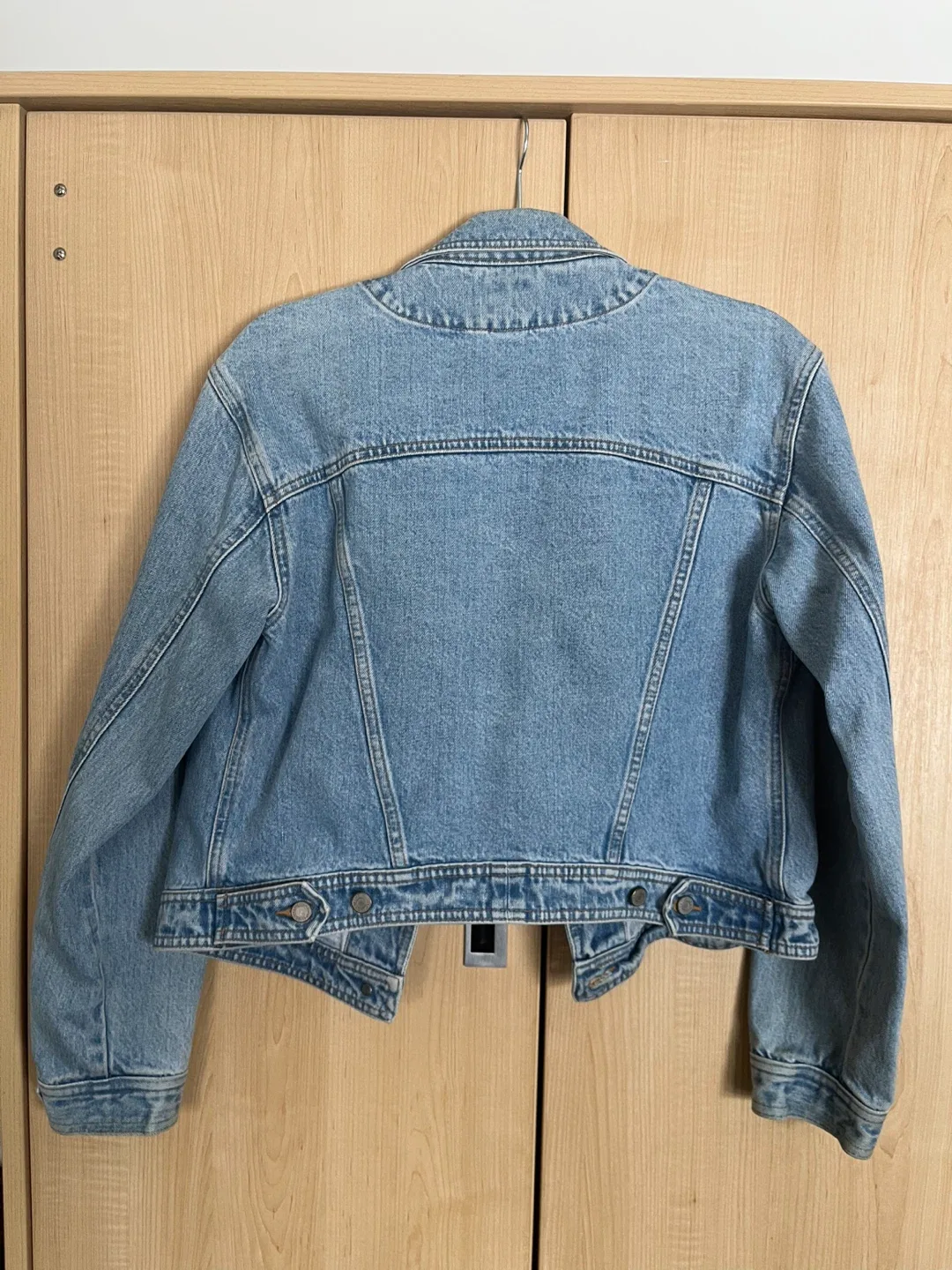 GAP Denim Jacket - Size L image indicator(2)