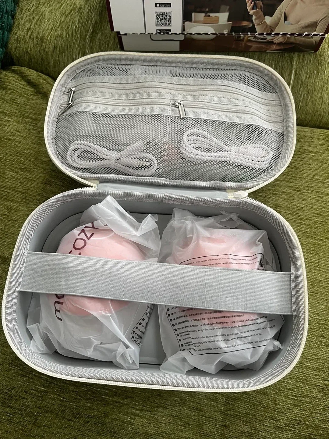 Momcozy Mobile Flow Hands-Free Breast Pump M9 image indicator(2)