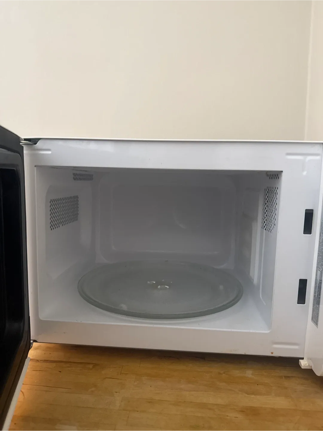 Daewoo Retro Microwave Oven image indicator(2)