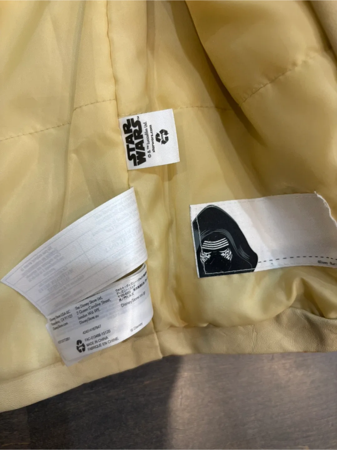 Kids Disney Star Wars leather jacket - size 7/8 image indicator(3)