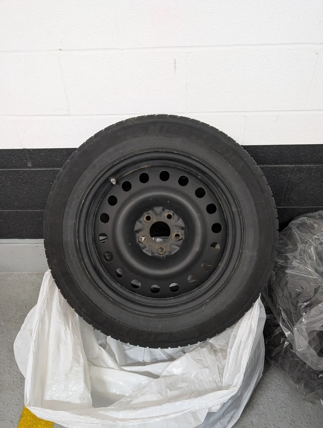235/60R18 Winter Tires on Rims image indicator(3)