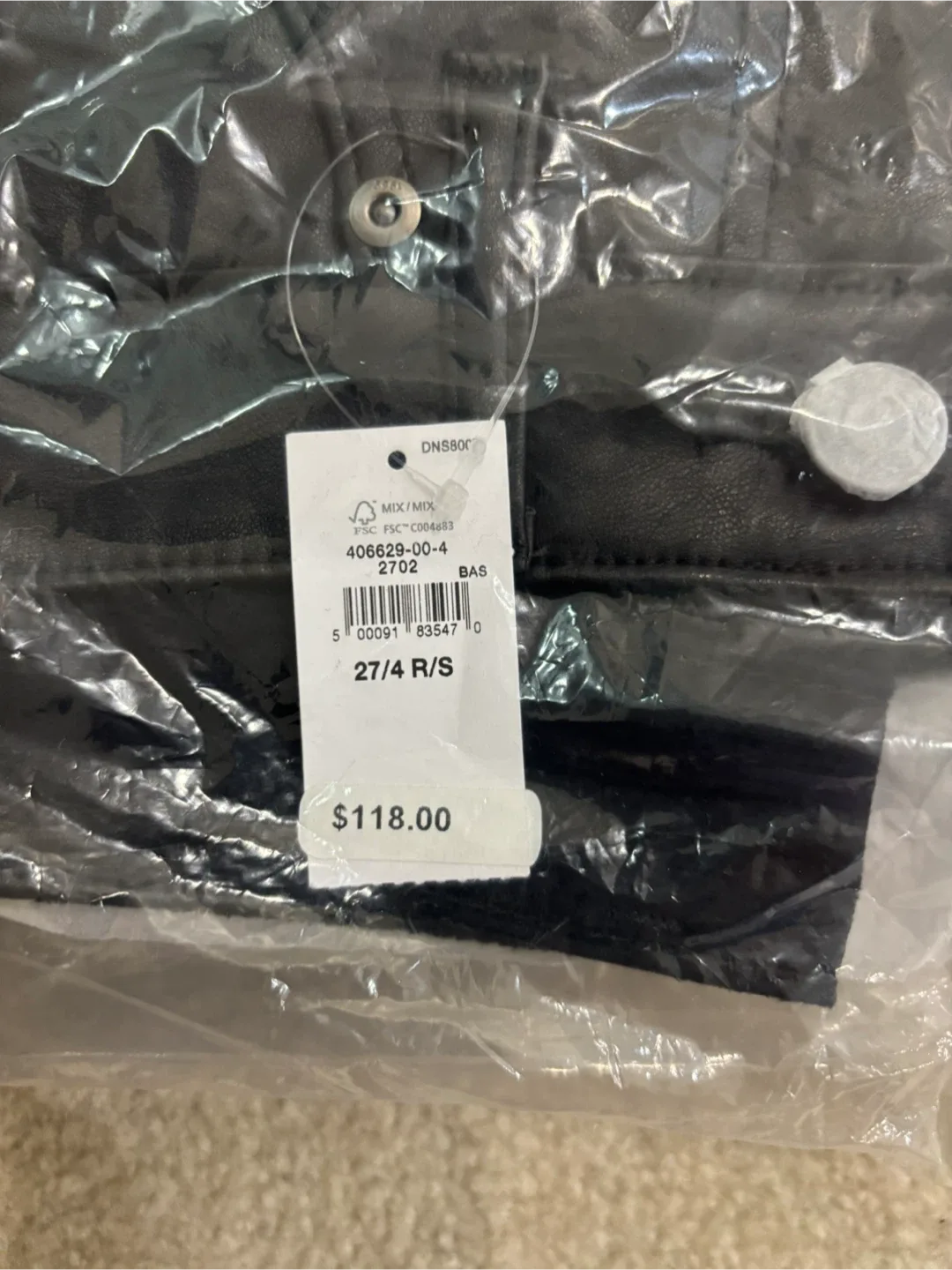 Women’s GAP vegan leather pants -size 27 image indicator(3)