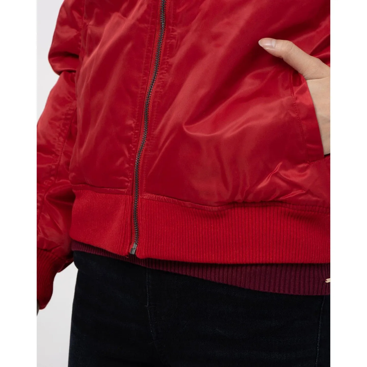 Guess Shae Logo Women's Red Bomber Jacket image indicator(8)