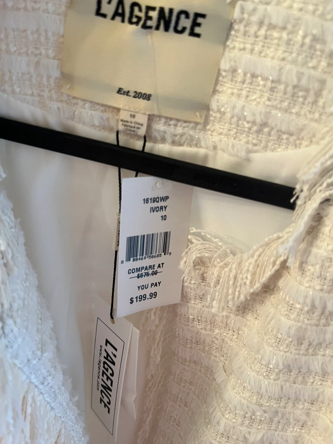 L'AGENCE Ivory Tweed Jacket Size 8 - photo 2