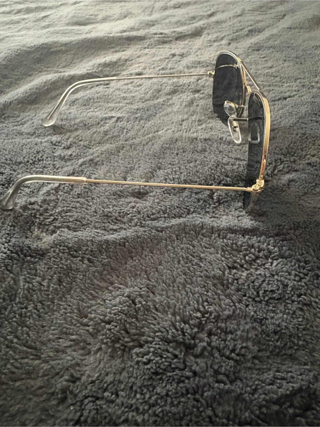 Ray-Ban Aviator Sunglasses image indicator(3)