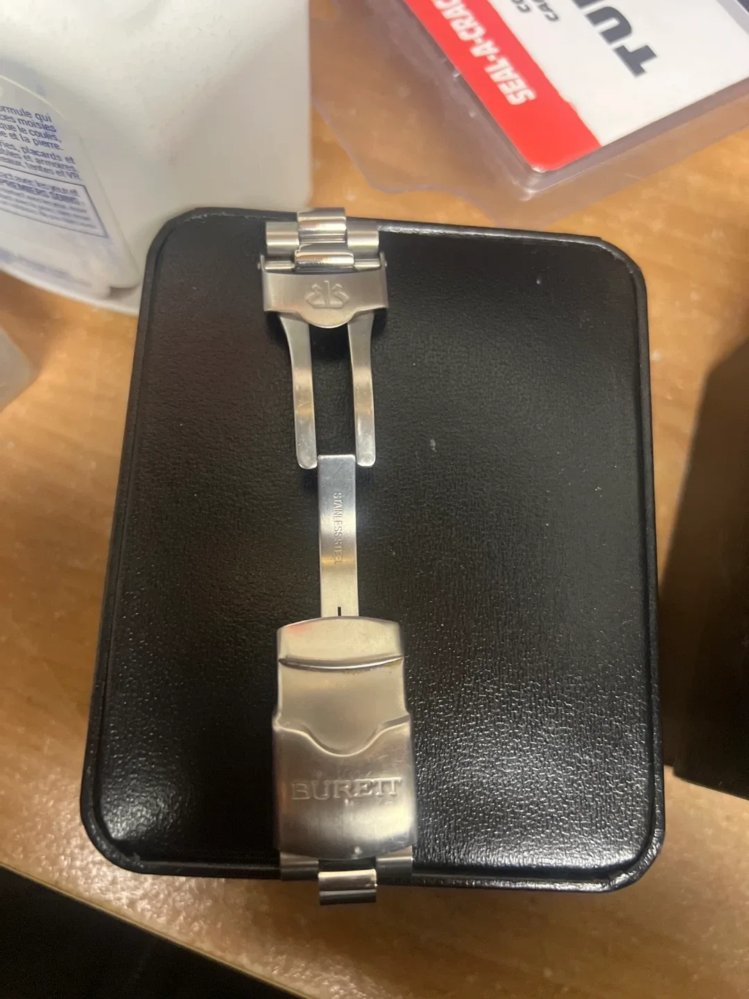 Burett Chronograph Watch image indicator(3)