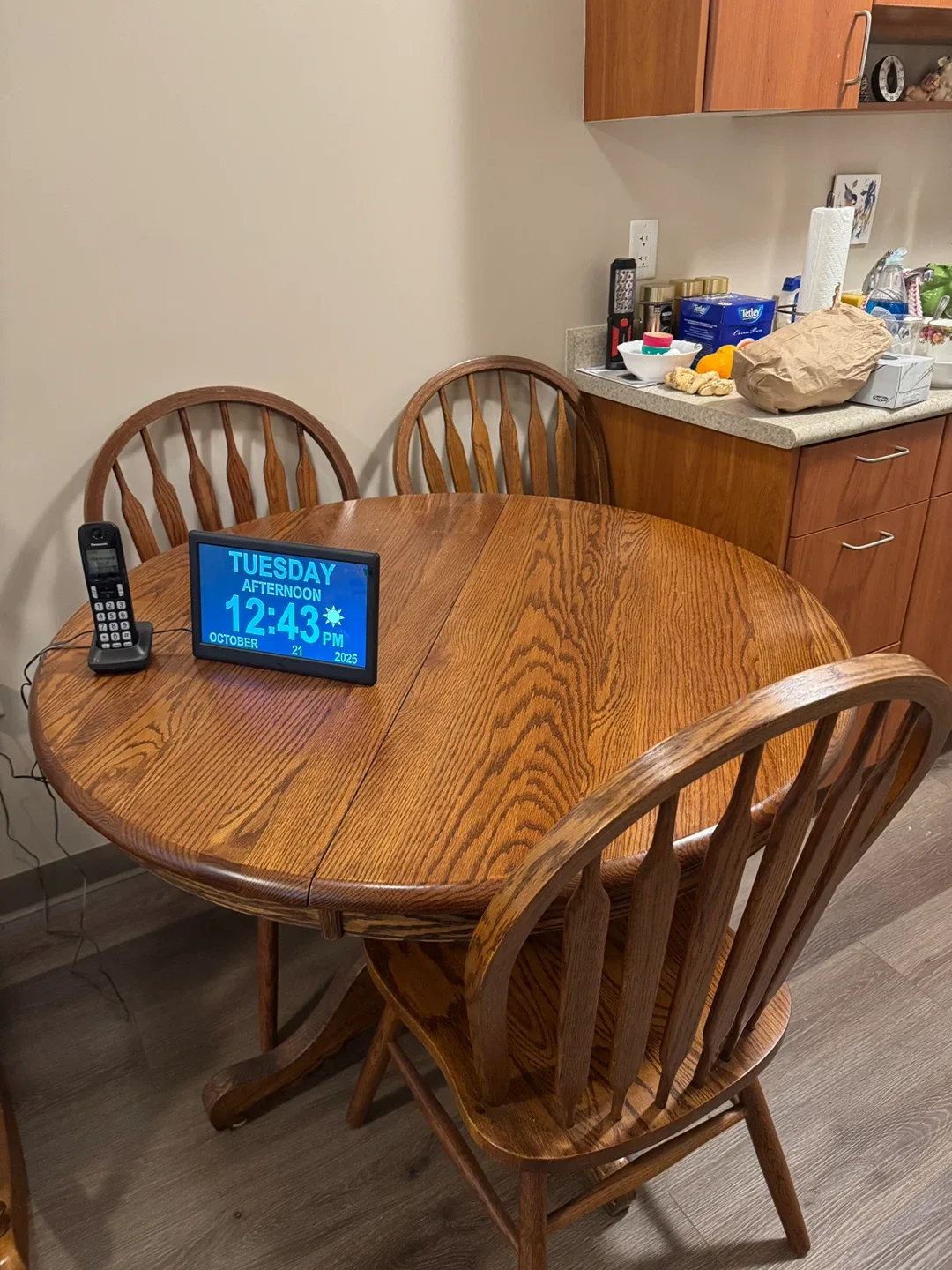 Oak Dining Table with 4 Chairs