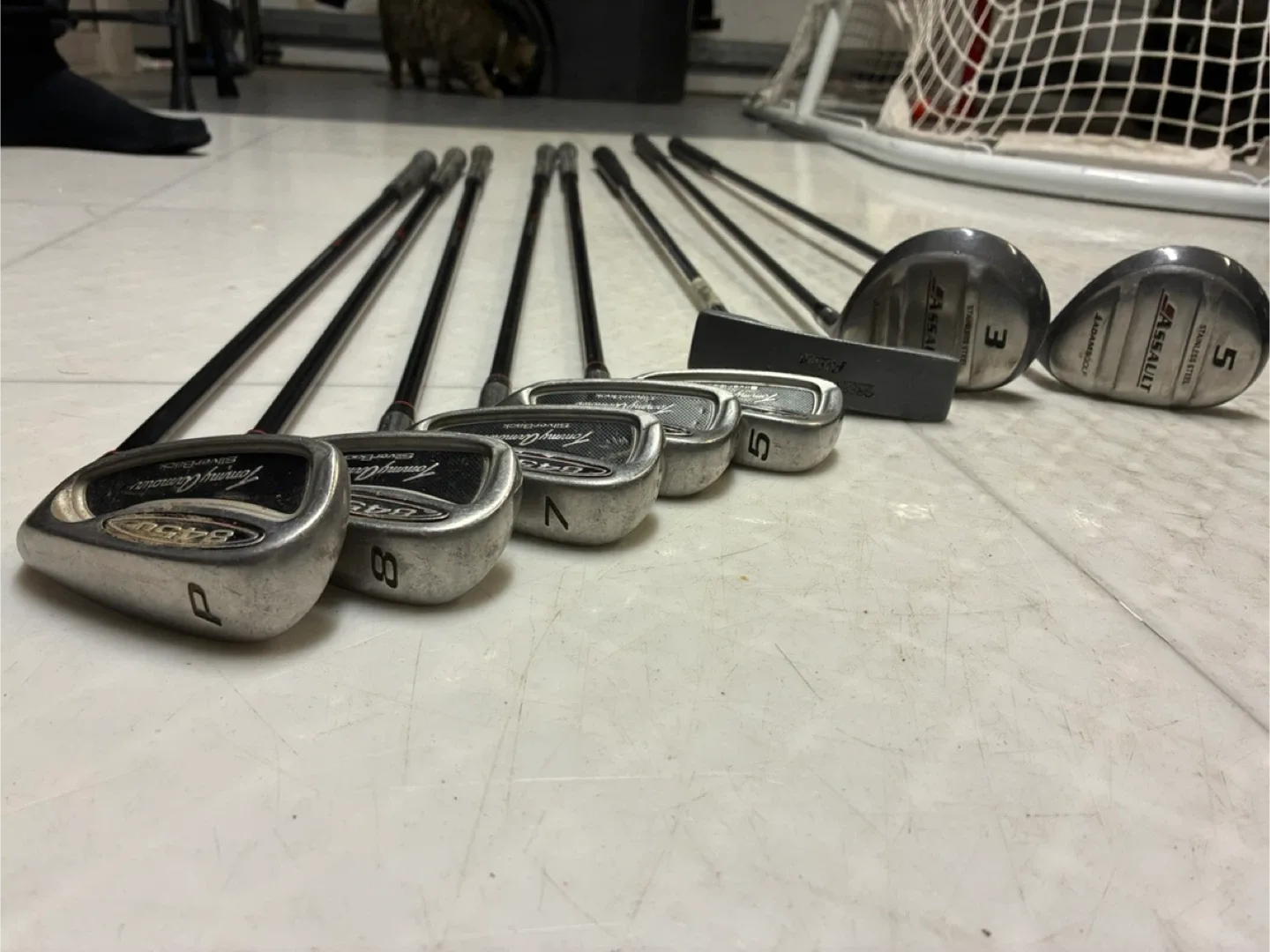 Golf clubs men’s right handed -set of 8 image indicator(3)