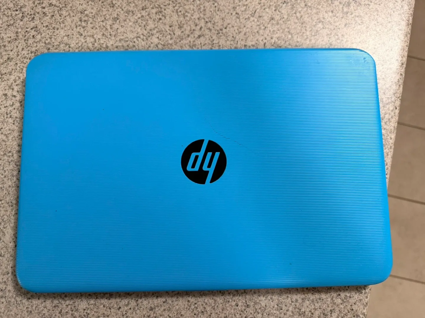 HP Stream Laptop – For Parts or Repair image indicator(3)