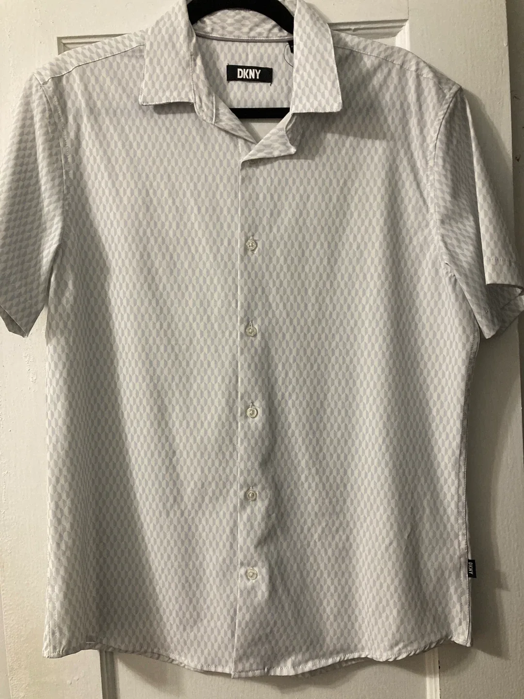 DKNY Men's Patterned Short Sleeve Shirt
