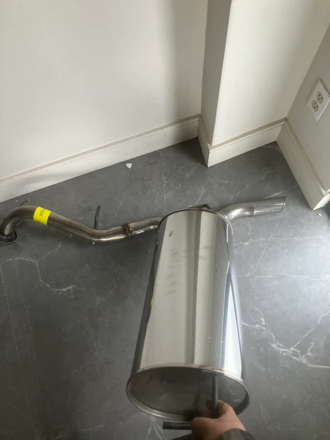 2011 Toyota Matrix Muffler exhaust ***Brand New*** image indicator(2)