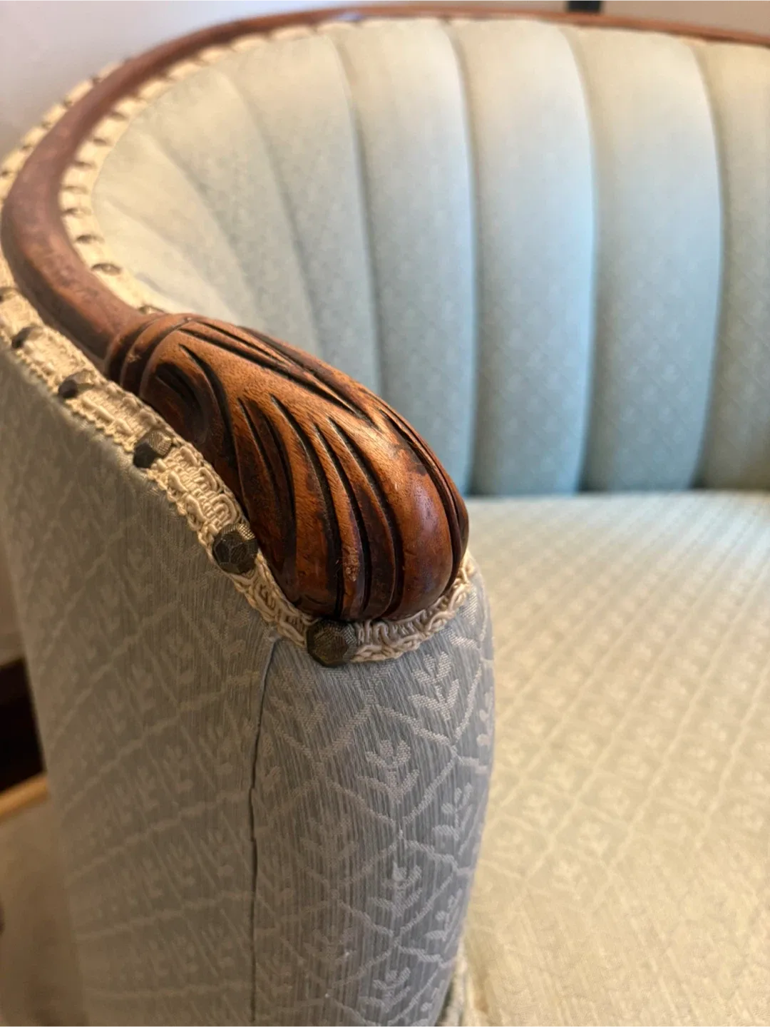 🥕Vintage Style Accent Chair image indicator(6)