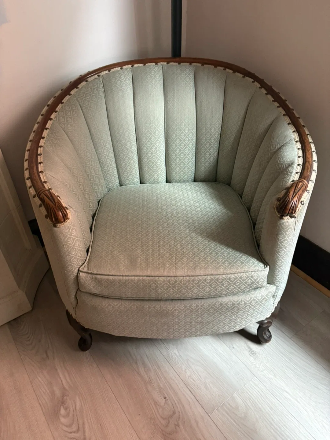 🥕Vintage Style Accent Chair