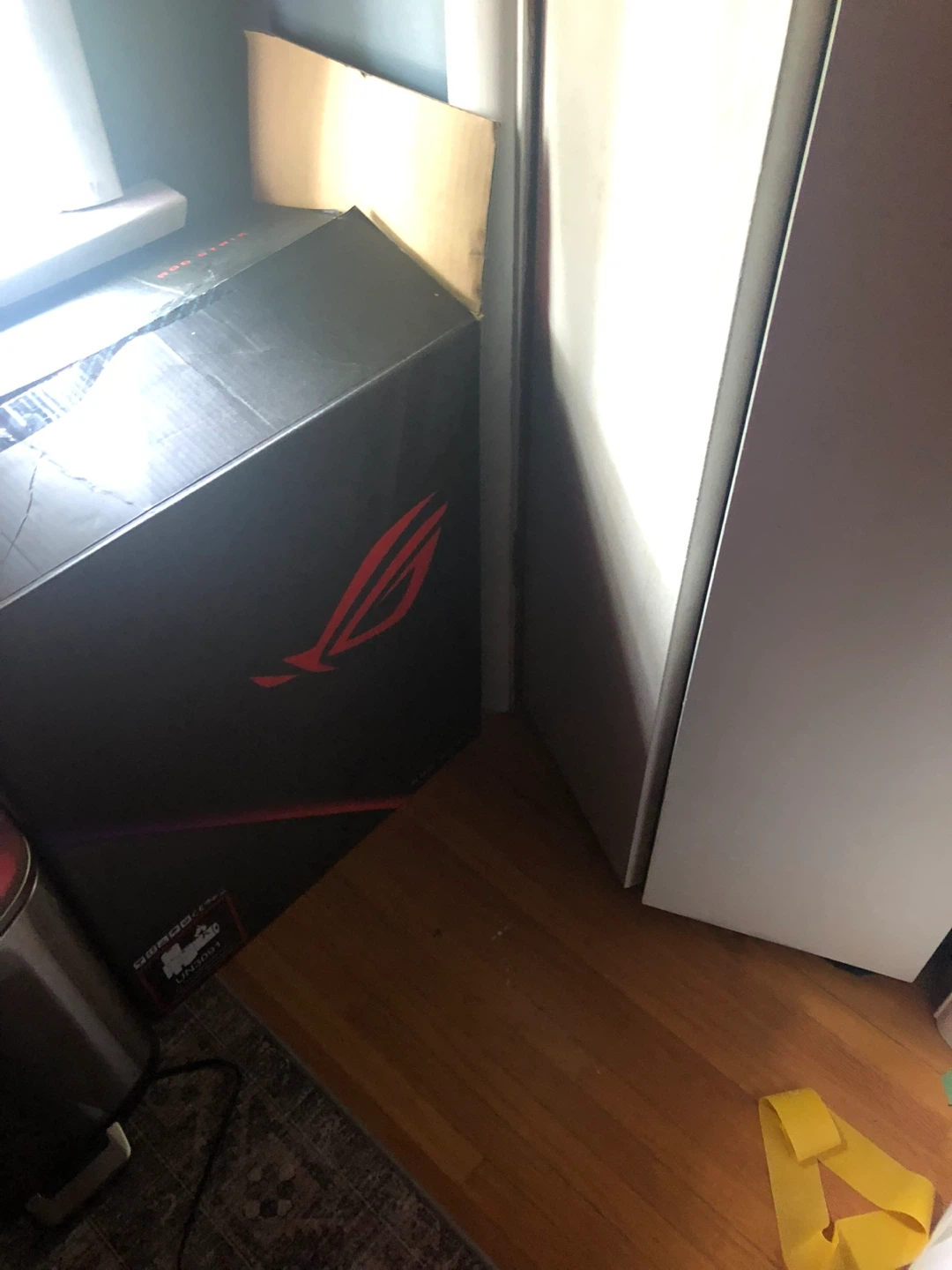 ASUS ROG Gaming PC - RTX 2080 super and 240 hz monitor - photo 2