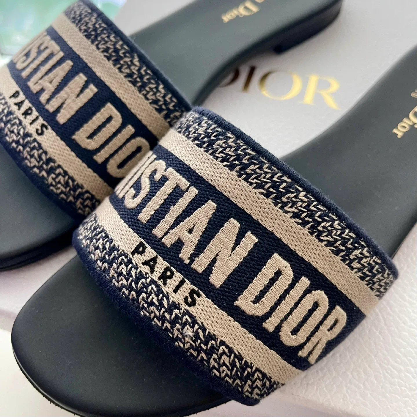 Christian Dior Dway Slide Deep Blue Size 8.5 image indicator(4)