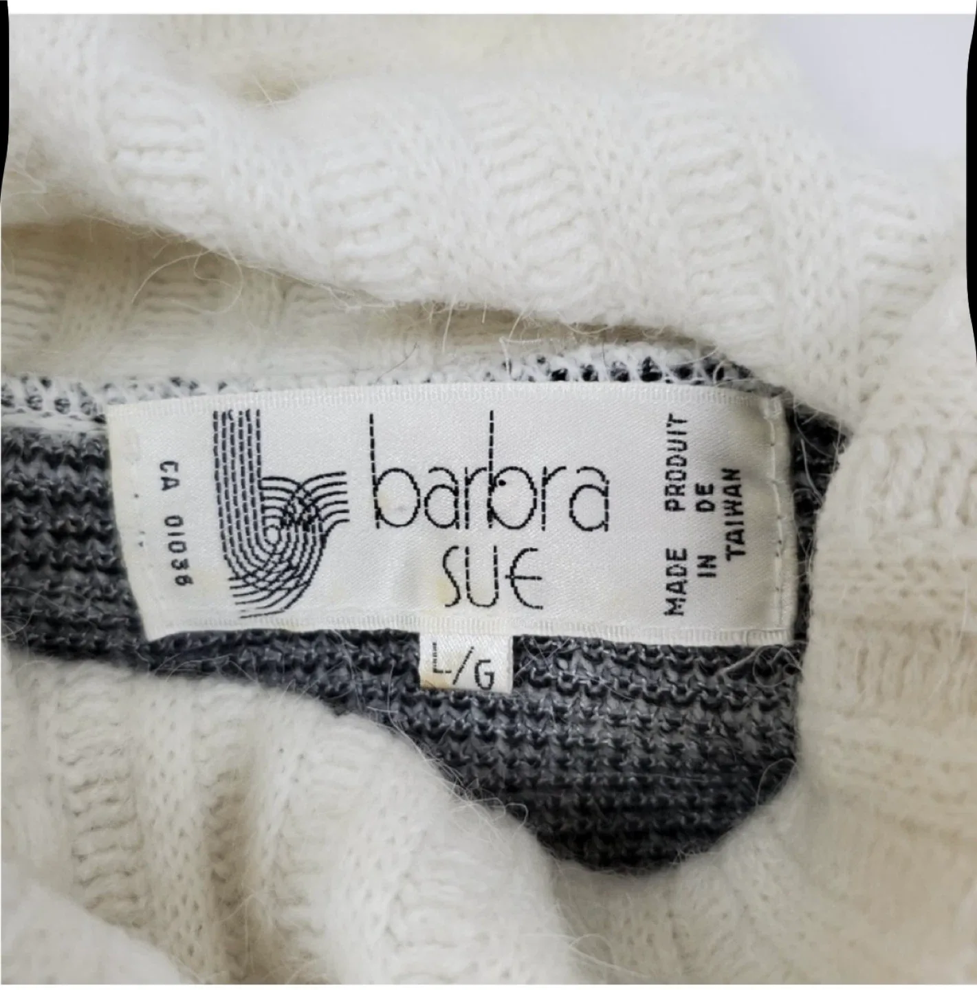 Vintage Polar Bear Print Sweater image indicator(8)