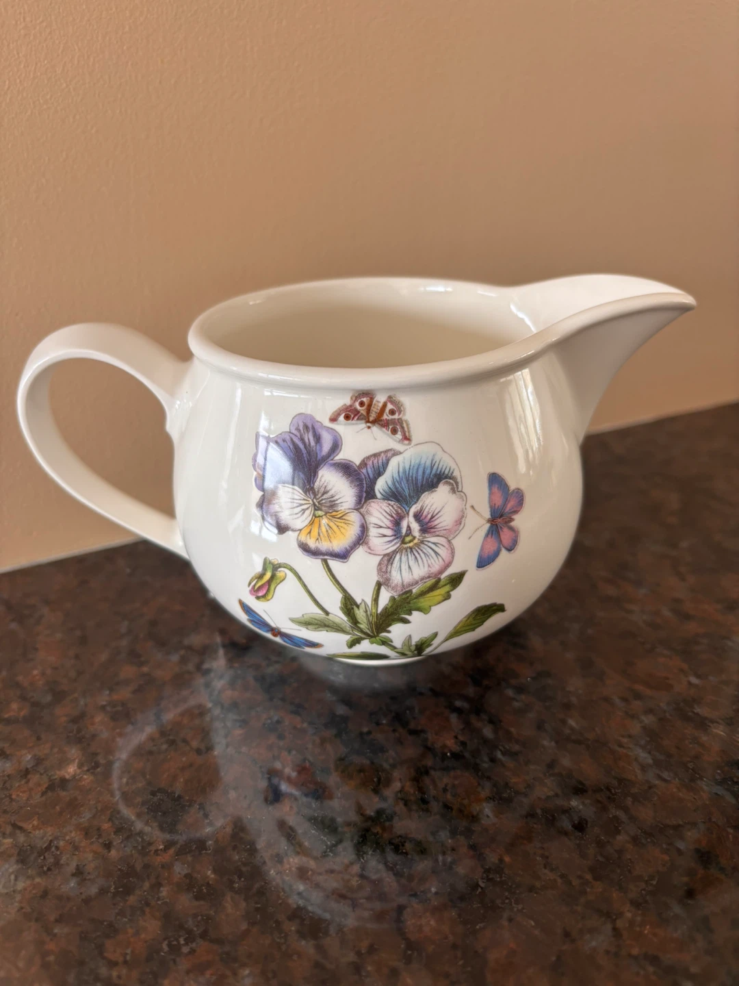 1970’s Portmeirion Gravy Boat Pansy Botanic Garden🥕