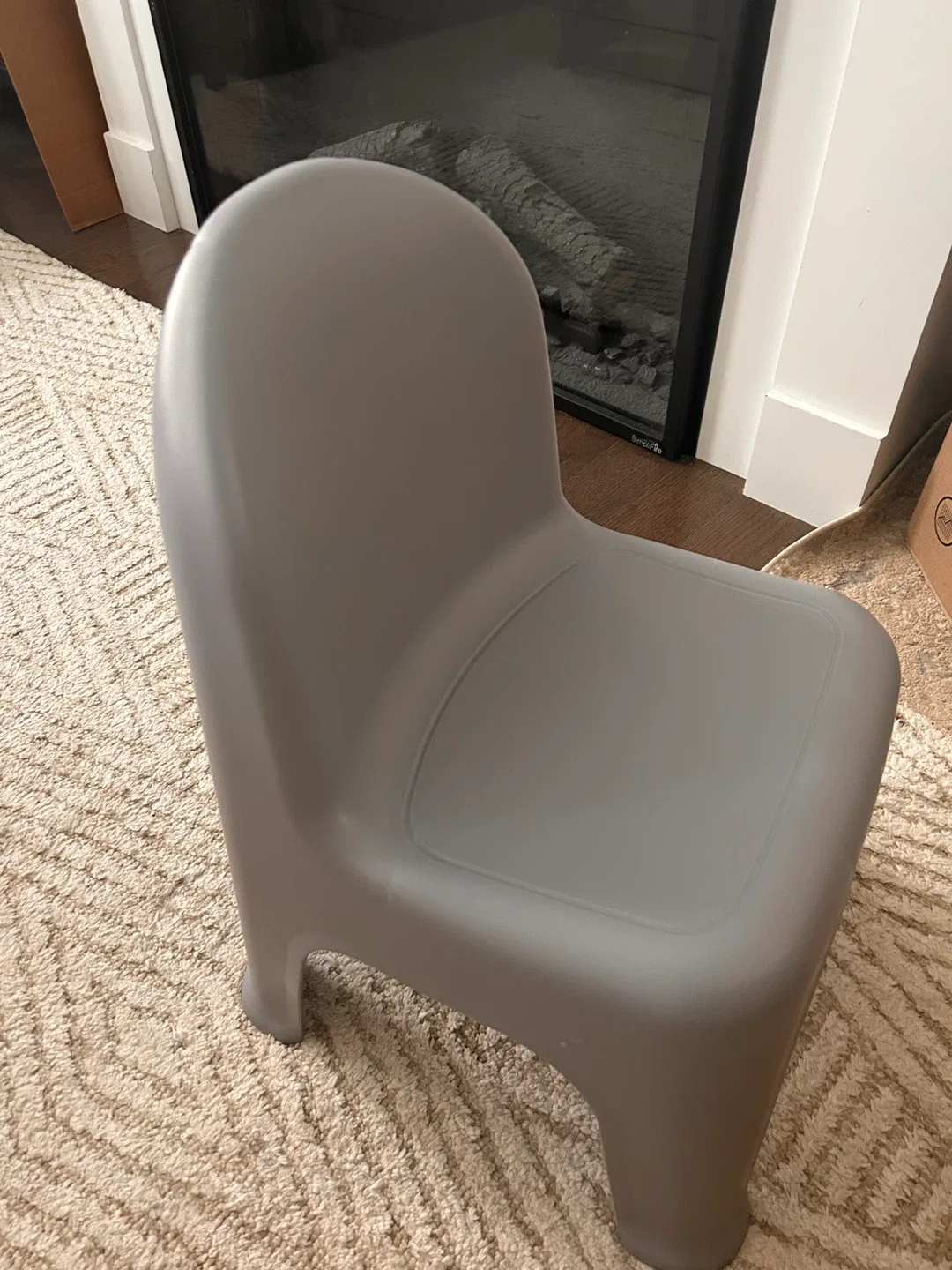 IKEA small Chair - Grey🥕 image indicator(2)
