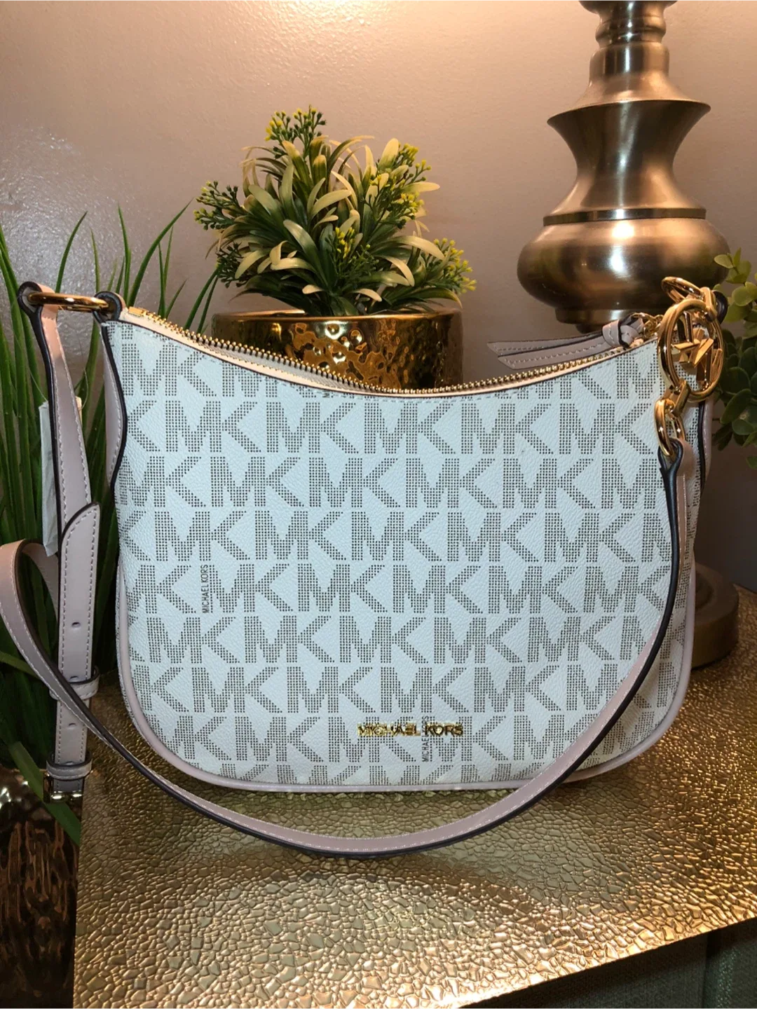 Michael Kors Shoulder Bag - White image indicator(3)